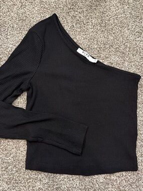 NA-KD Black Ribbed One-Shoulder Long Sleeve Top